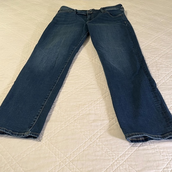 Gap Classic Straight Fit Jeans Women Size 12 (31) Regular Blue Stretch Dark Wash - Picture 7 of 10